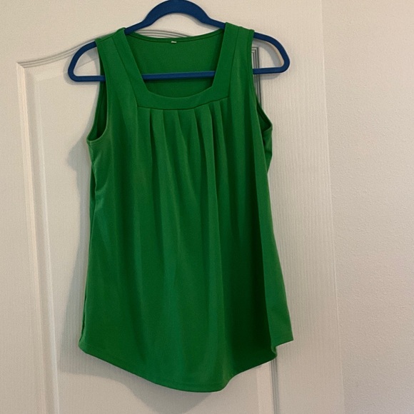 Tops - Green Sleeveless Women's Top